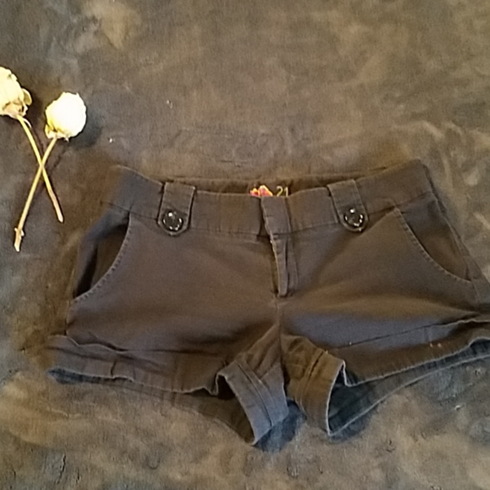 FOREVER21 black shorts